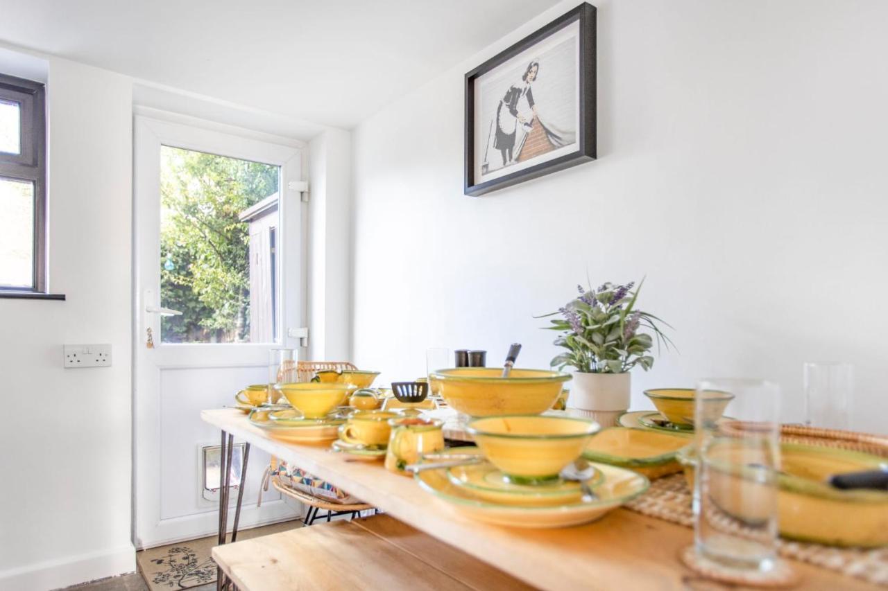 Stunning Character 2Bed Cottage In St Albans Wifi Exterior photo